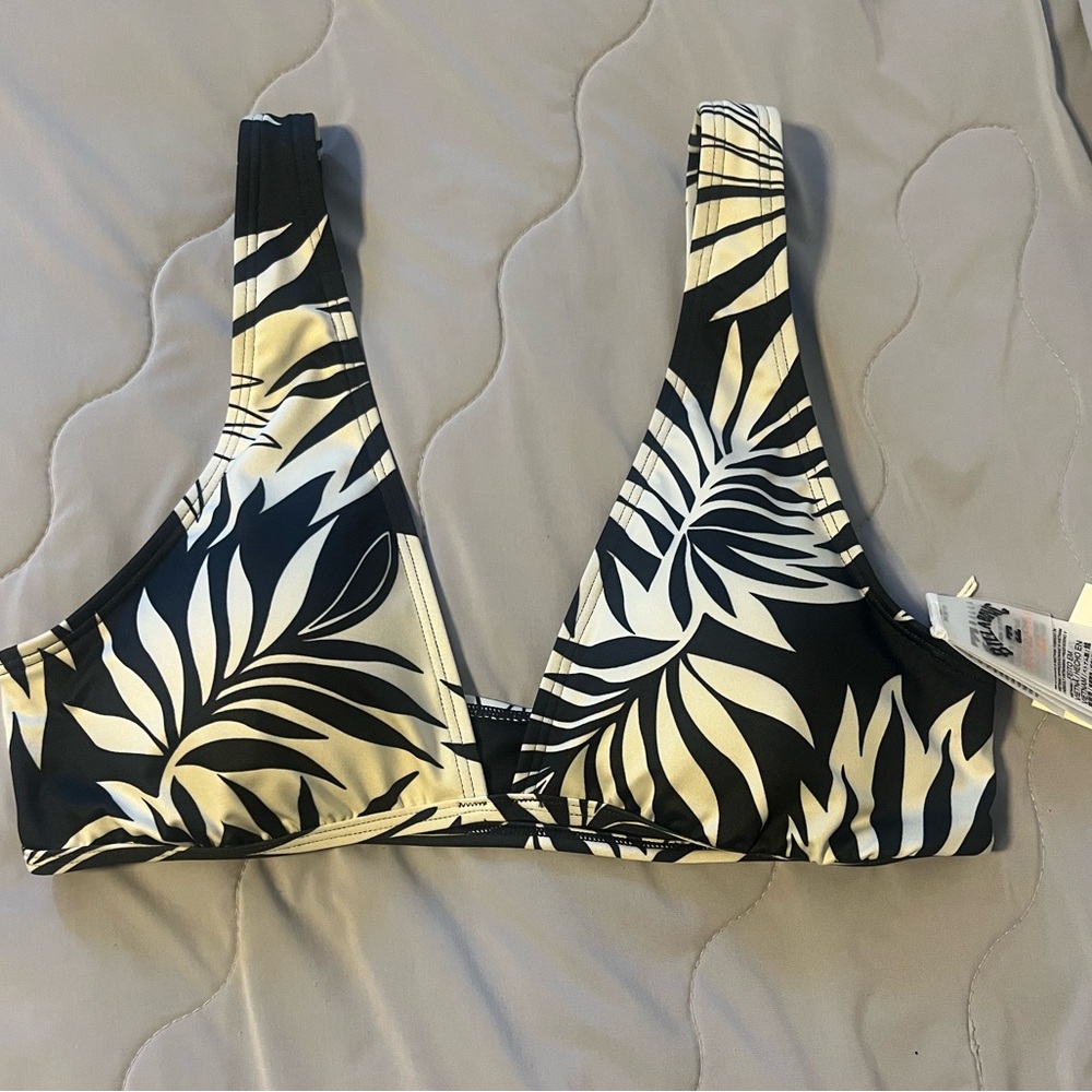 Billabong swim top